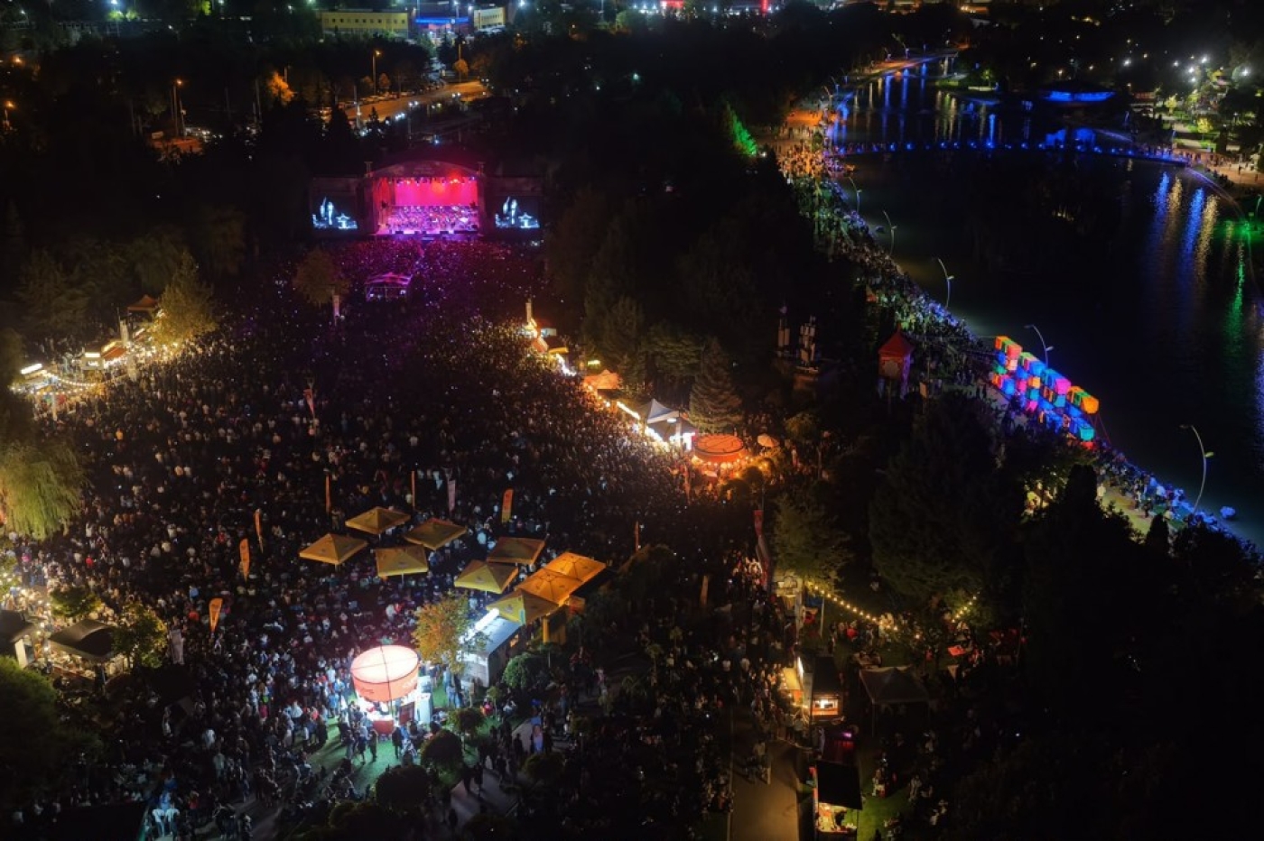 porsuk festivali konser-i6a9e5cd3103b9.jpg